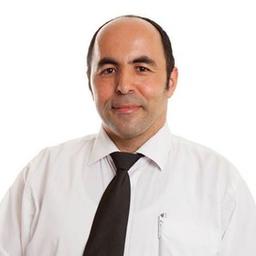 עורך דין ארז רביב